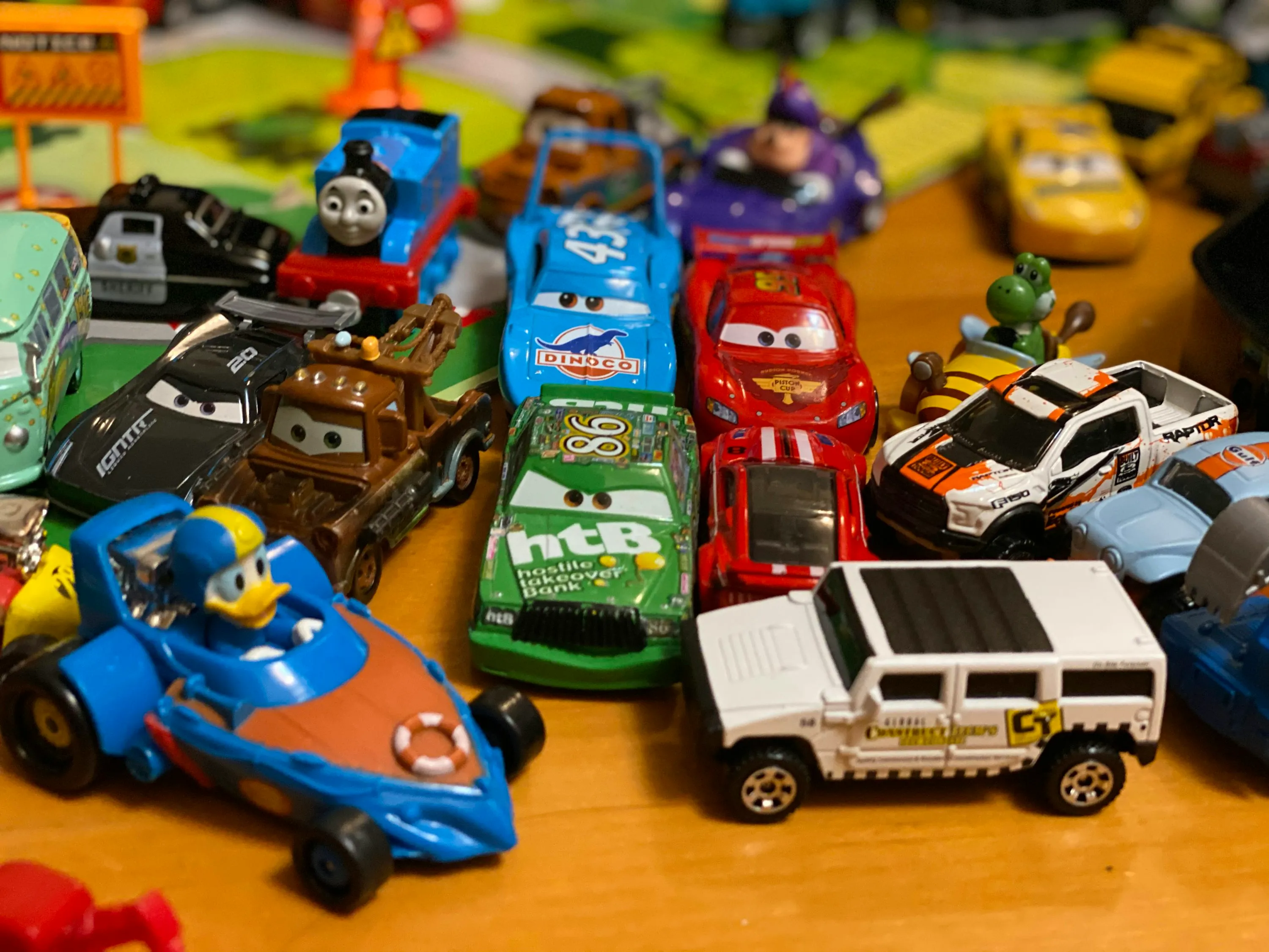 Kids Battery Operated Car in Arang
